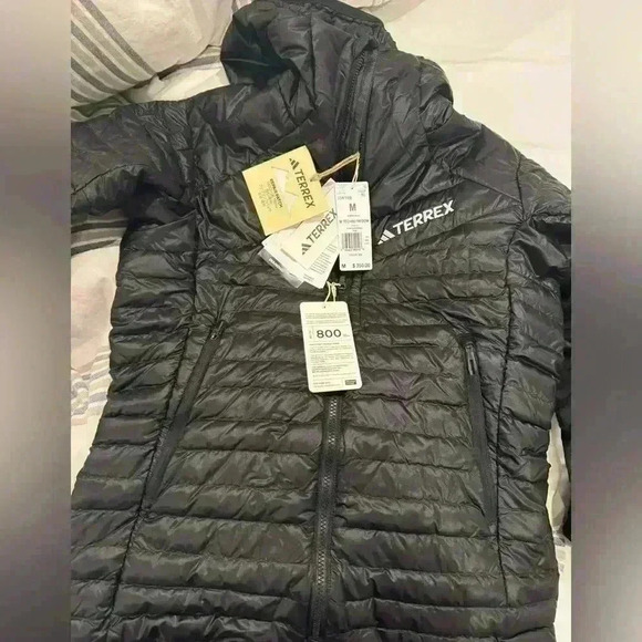 NWT TERREX TECHROCK DOWN 800 fill power
HOODED JACKET Sz M - Picture 5 of 9